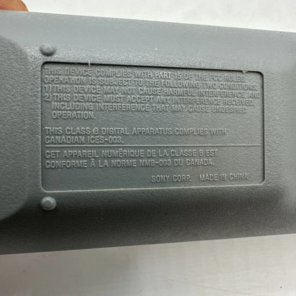 Genuine Sony RMT-V501E Video‎ DVD Combo Remote Control Not Tested.